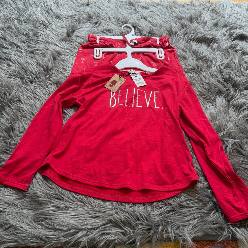 2pc Rae Dunn Believe Holiday Set Shirt & Shorts Size Medium